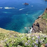 Blooming Botanic * Estreito Da Calheta