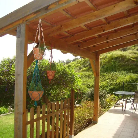 Feriehus Blooming Botanic Estreito Da Calheta